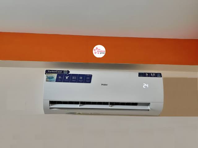 Blue Star 1.5 Ton Floor Standing AC
